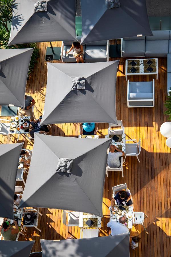 One Design Hotel Rimini Exteriör bild